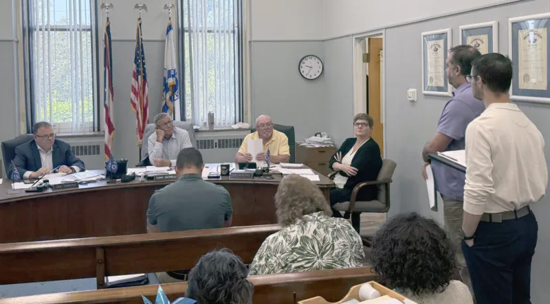 Waterline dispute puts Jefferson County Commissioners at odds